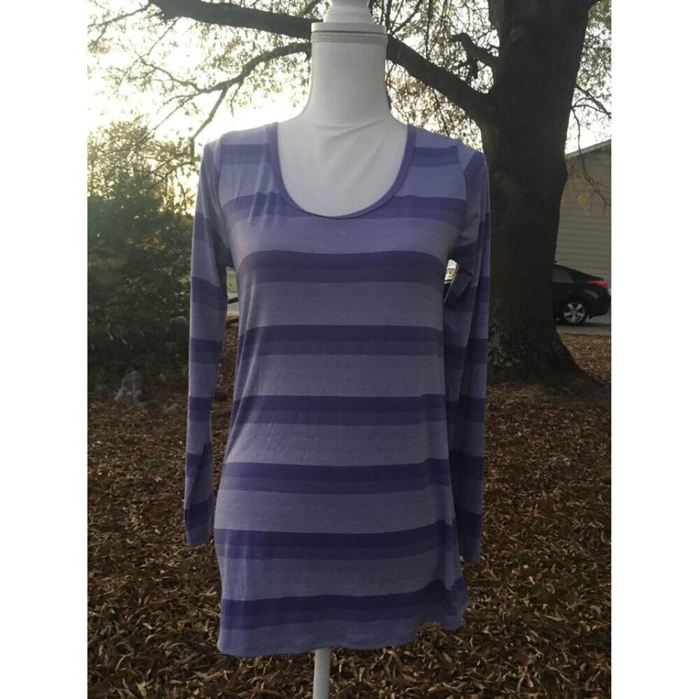 NWT LuLaRoe Lynnae T Shirt Casual Retro Striped Y2K Purple Size XXS Women’s